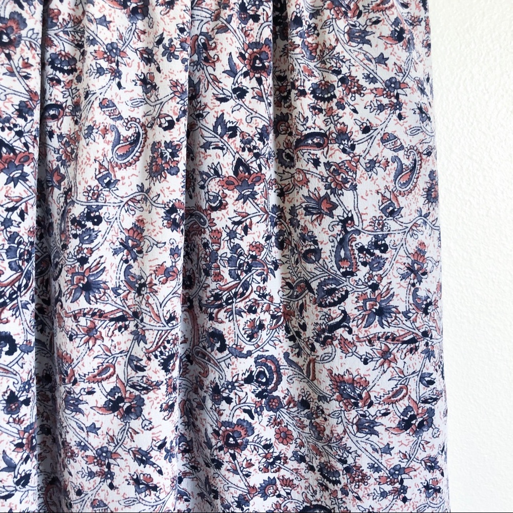 club monaco | paisley floral silk skirt size 00 - Picture 4 of 5